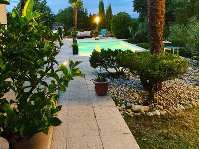 Estate with swimming pool in the heart of lush vegetation