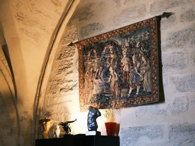 Former chapel with terrace and jacuzzi