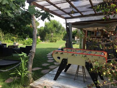 Bucolic garden between port and sea