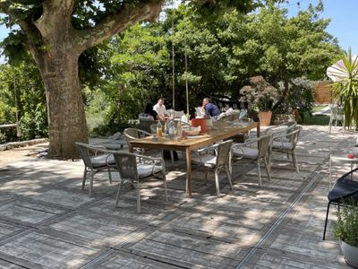 Lieu Provençal & Contemporain pour Événements Exclusifs à Coudoux