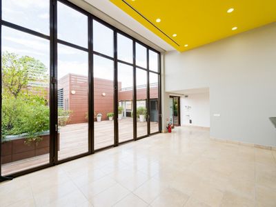 Rooftop & Industrial Venue in Cannes – Ideal for Events Near the Croisette