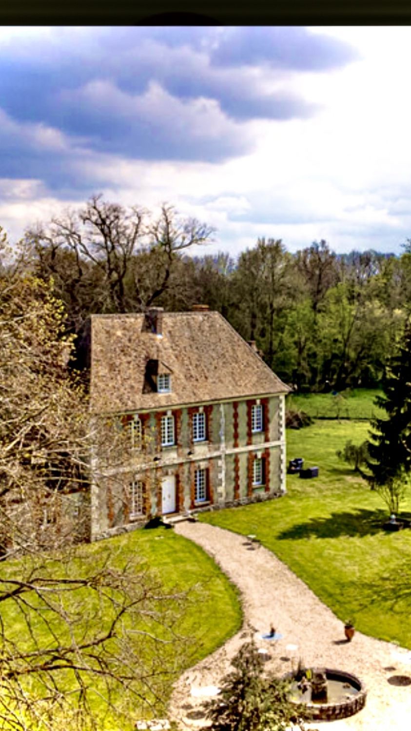 15th century castle not far from Paris