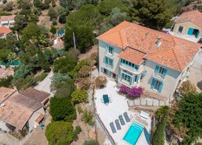 Historic villa with swimming pool