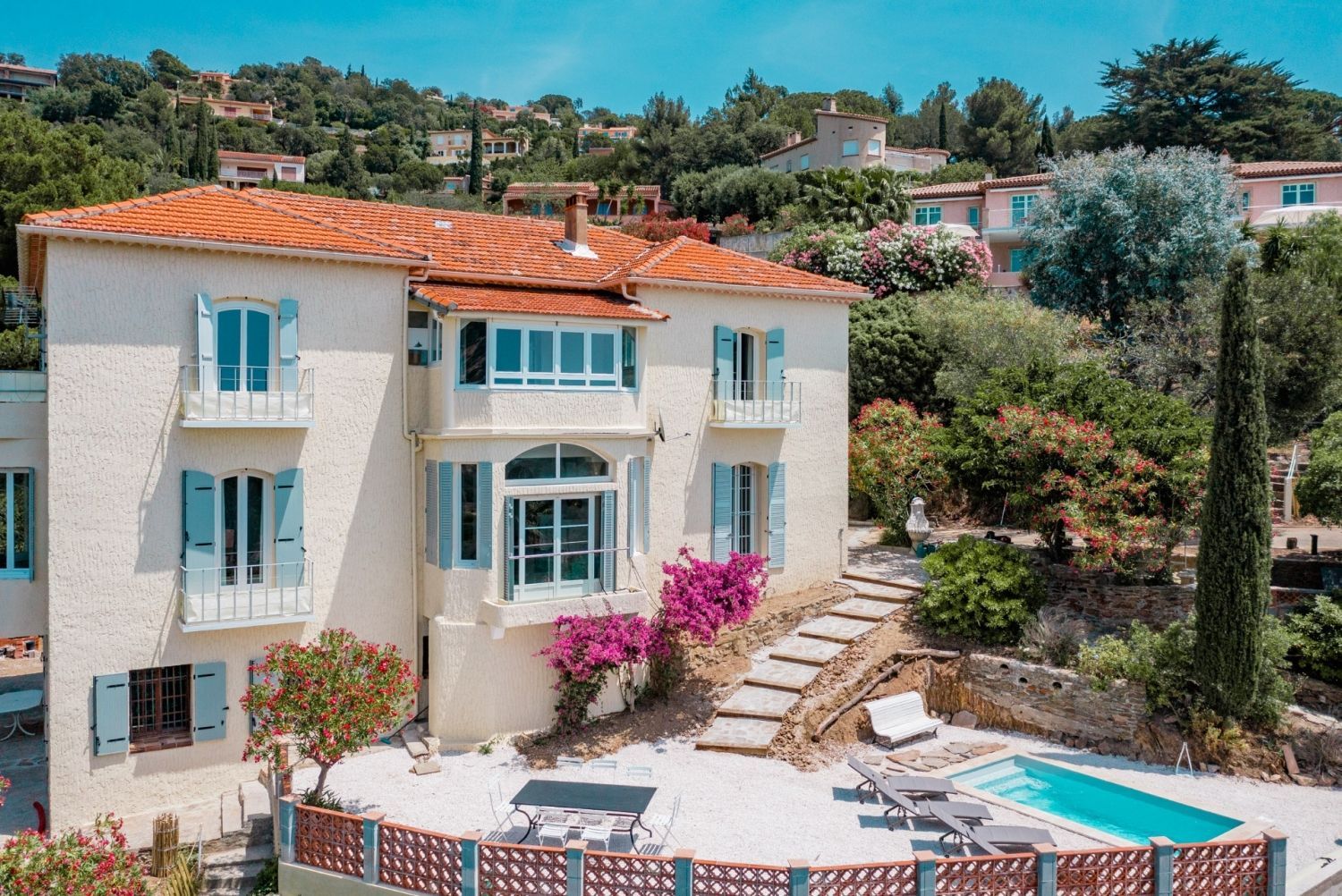 Historic villa with swimming pool