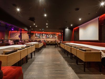 Restaurant – Club – Terrasse