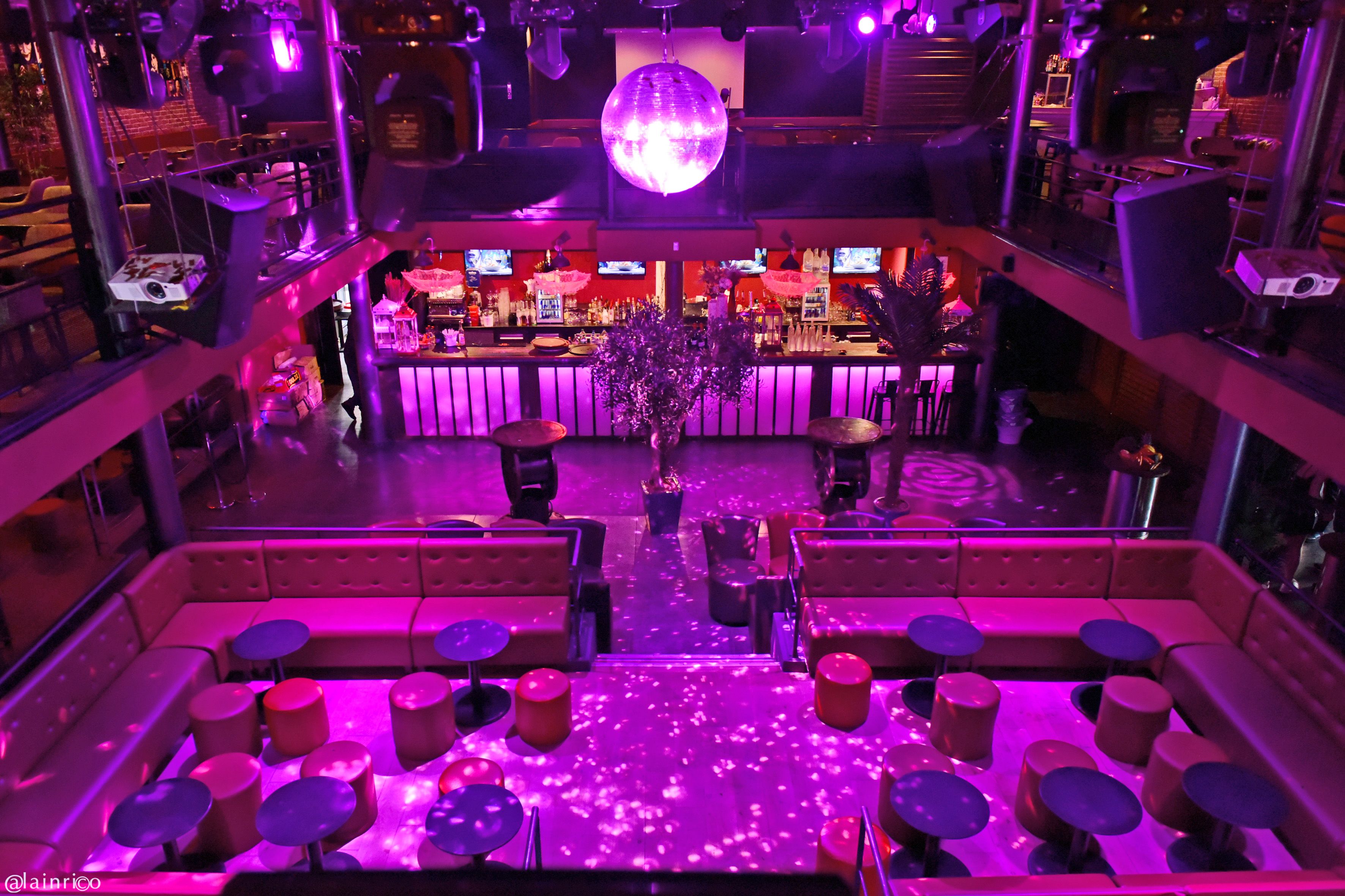 Restaurant – Club – Terrasse
