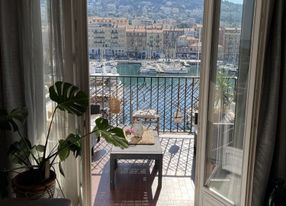 Nice Port Apartment, sea view