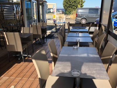 Restaurant room with 92 seats and terrace with 50 seats