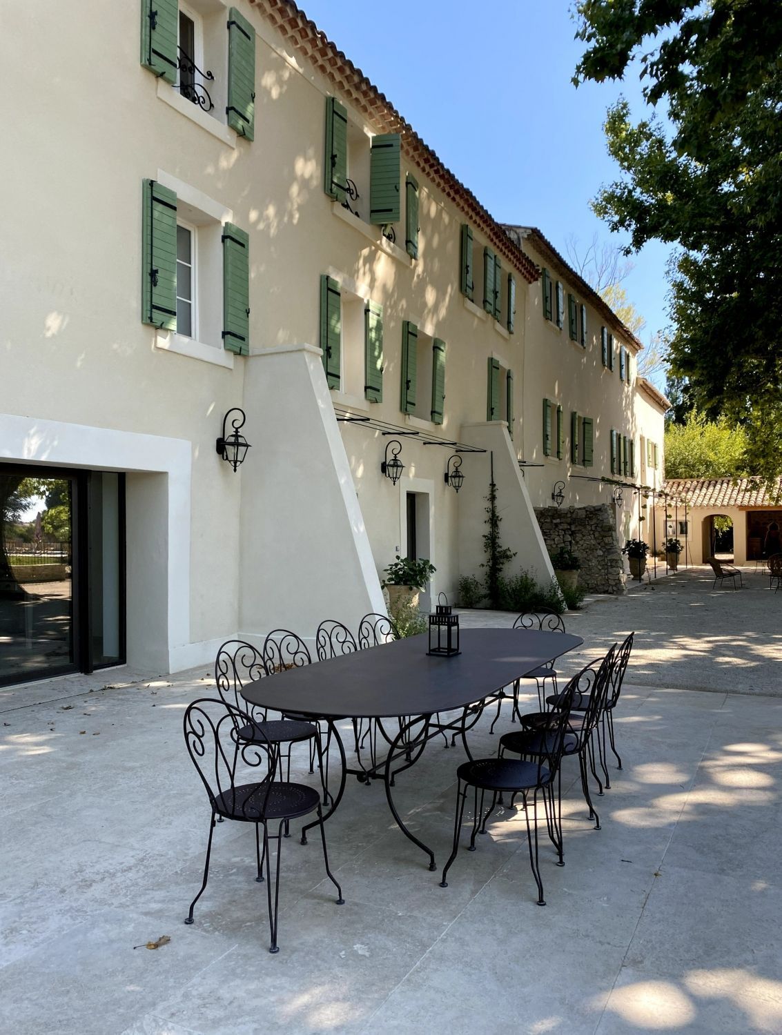Bastide with swimming pool in lavender