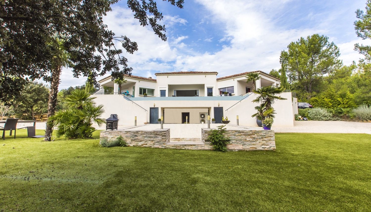 Charming property in the country of Cigales