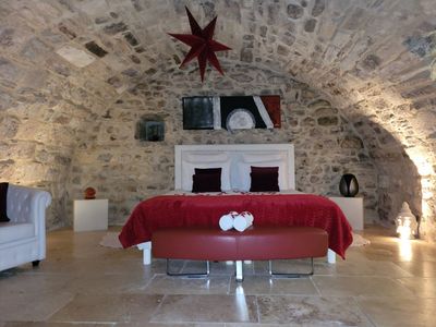 House with a meeting room