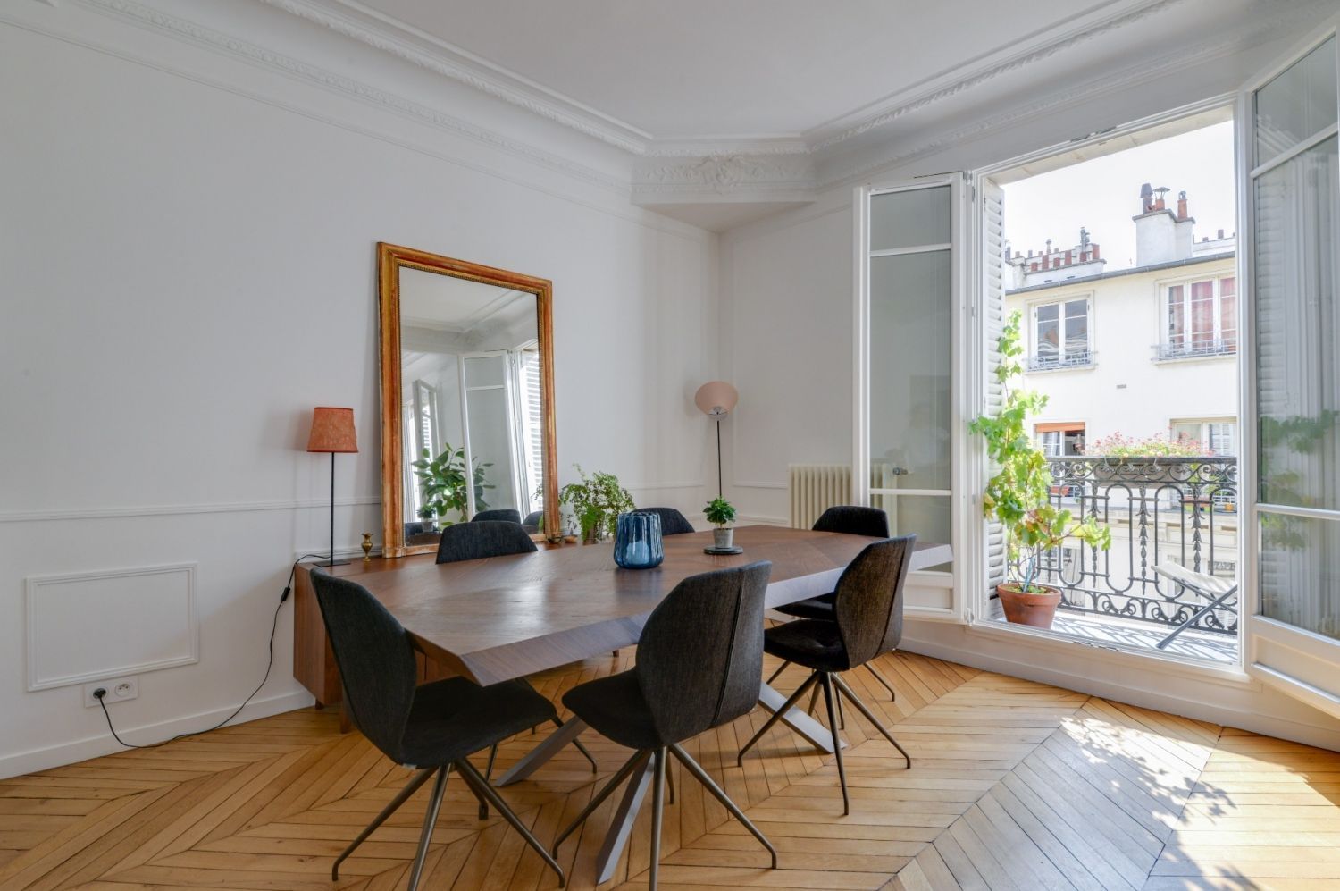 Haussmannian apartment with balcony and Eiffel Tower view