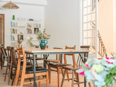 Living room with its magnificent fireplace