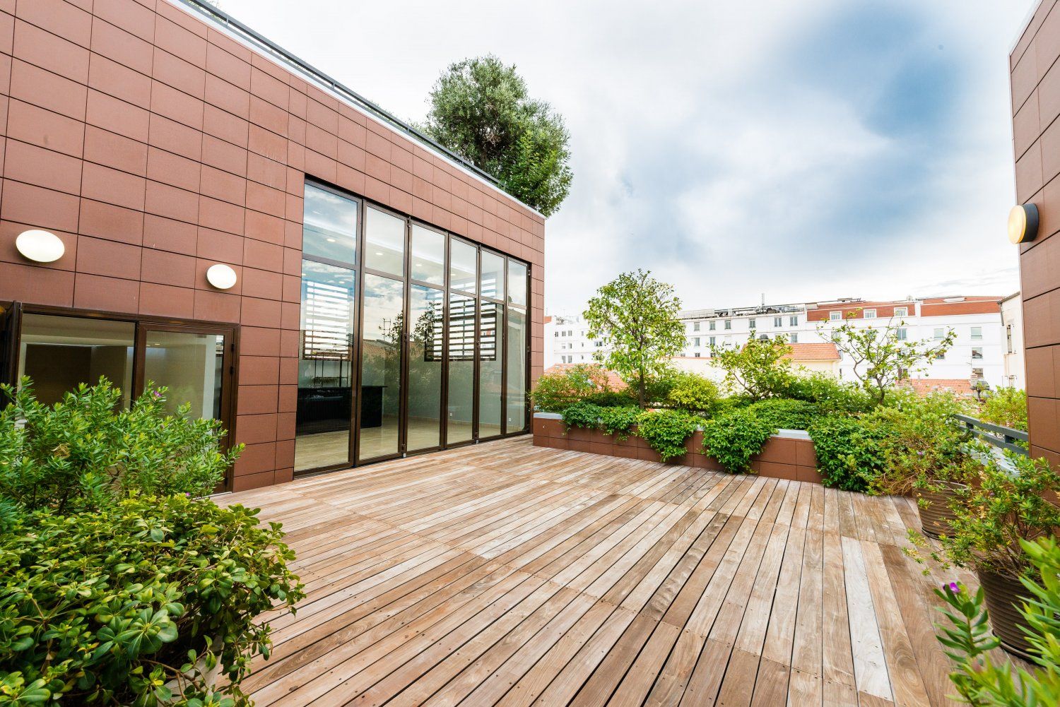 Cannes Rooftop & Club Venue – Perfect for Exclusive Parties & Events