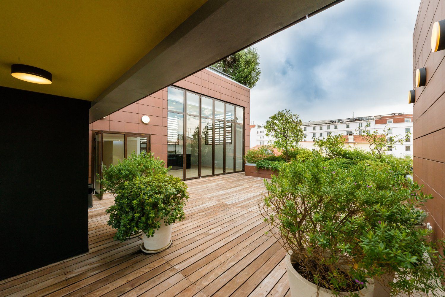 Cannes Rooftop & Club Venue – Perfect for Exclusive Parties & Events