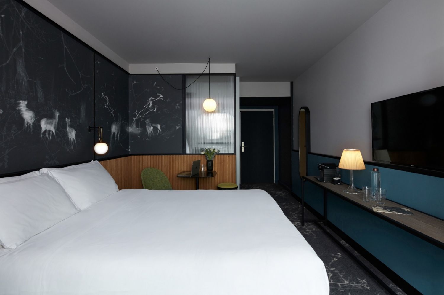 Beautiful rooms in a renovated and artistic hotel