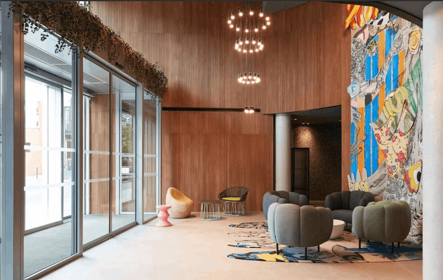 Beautiful rooms in a renovated and artistic hotel