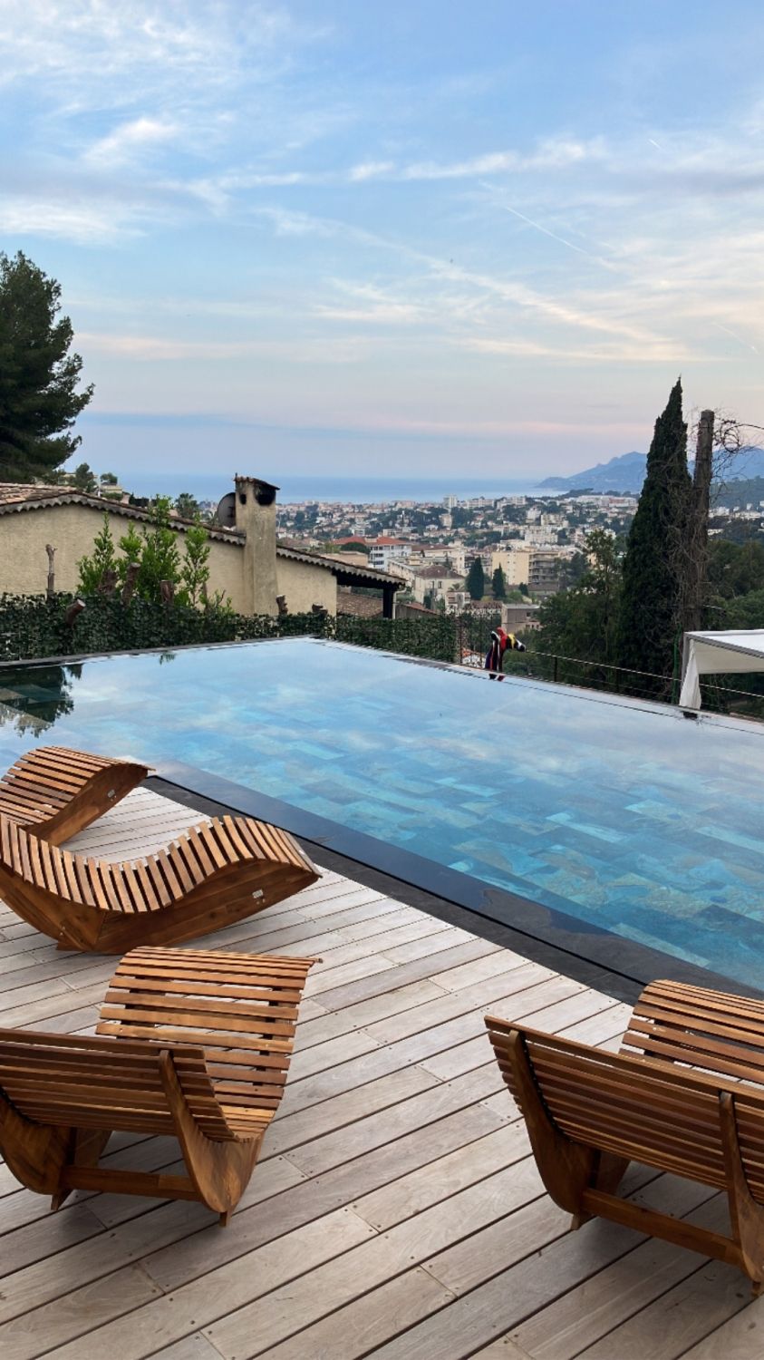 Terrace 200 m² sea view