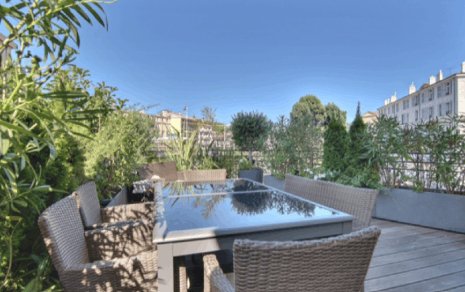 Appartement spacieux à Cannes avec terrasse – À 5 minutes du Palais