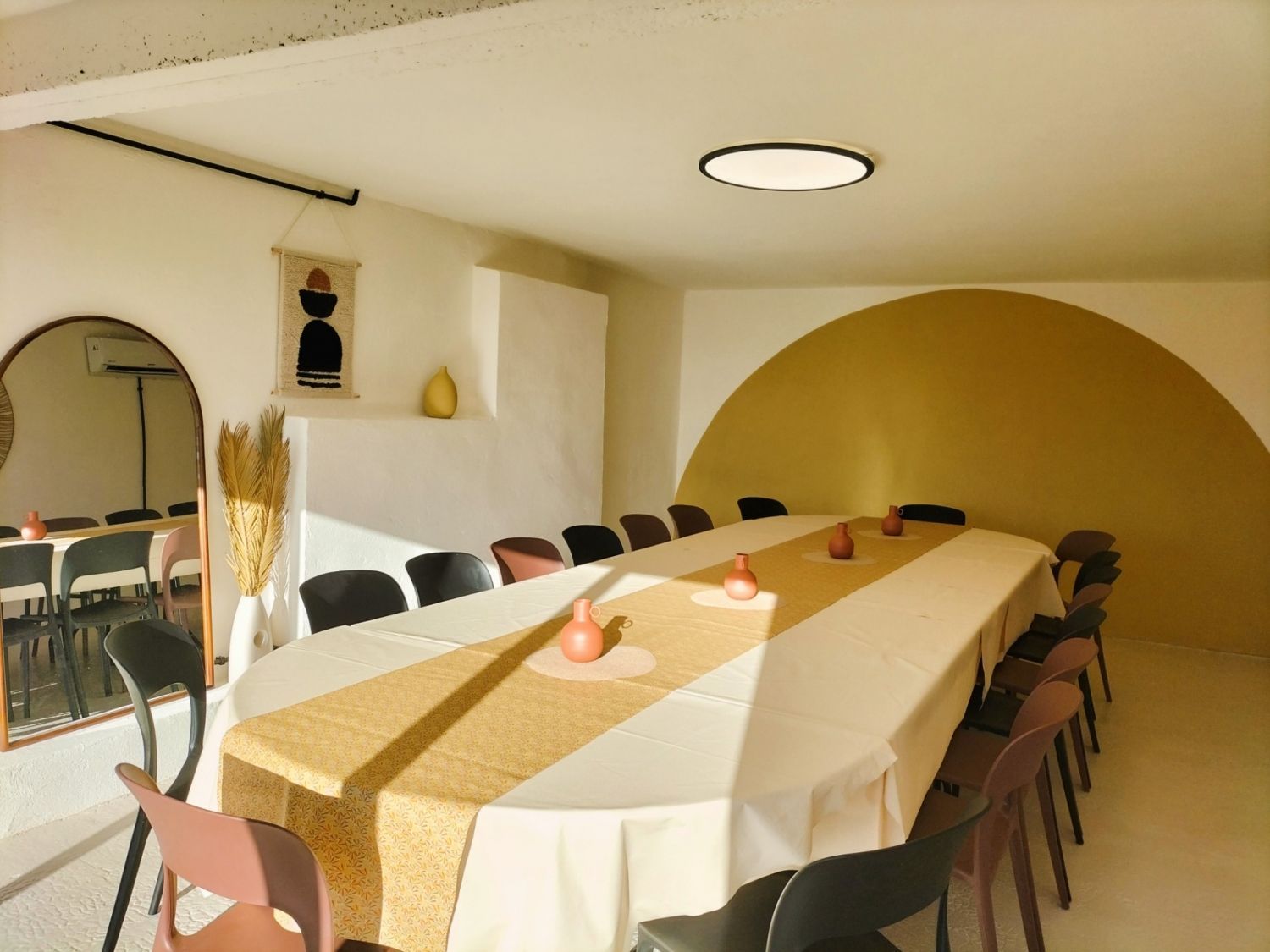 Salle de réception et son espace jardin