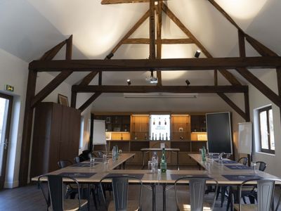 Meeting room in the heart of a bucolic park