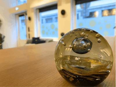 A confidential address on the Lyon peninsula