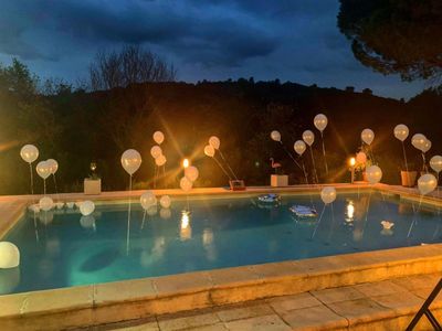 "Un moment en Vaunage" Jardin, piscine, cuisine extérieure 