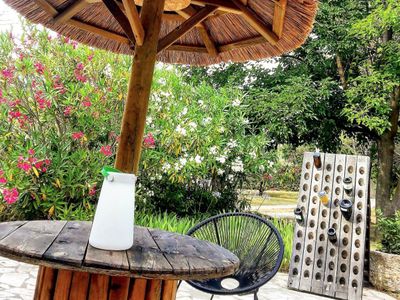 "Un moment en Vaunage" Jardin, piscine, cuisine extérieure 