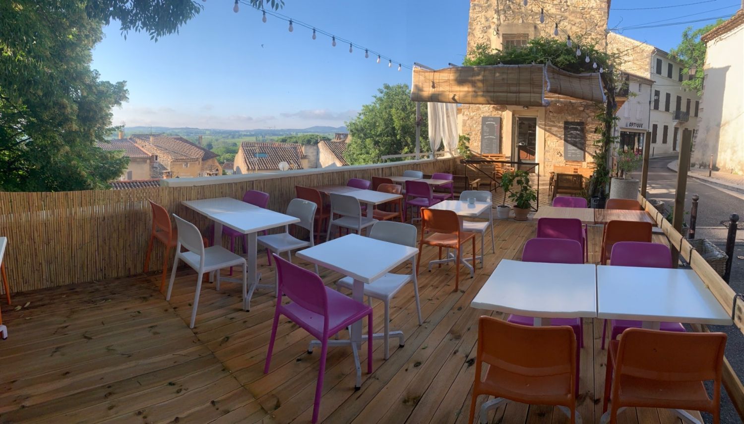 Terrasse avec vue