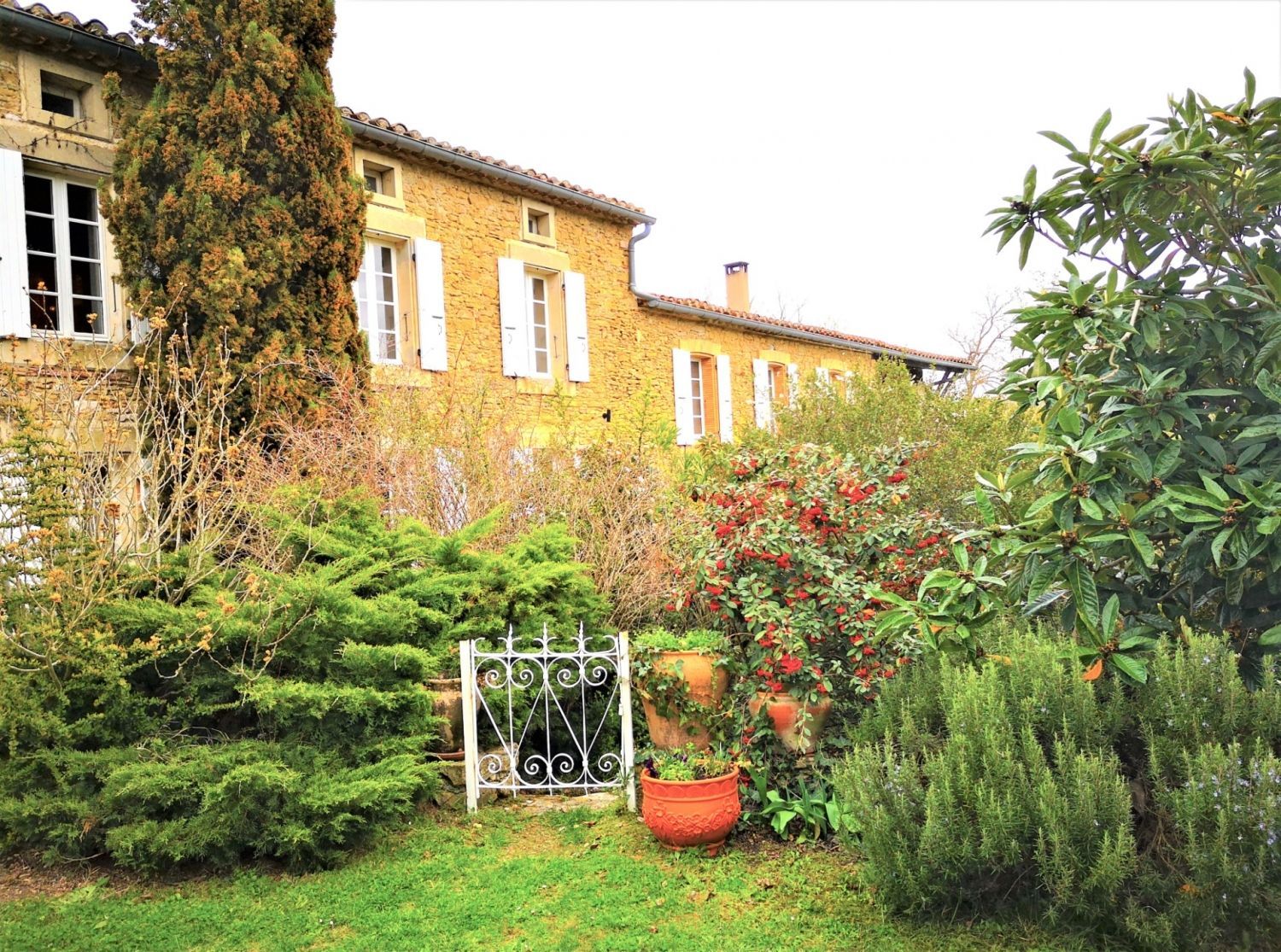 Superb 19th century Mas with swimming pool - 30 people to accommodate