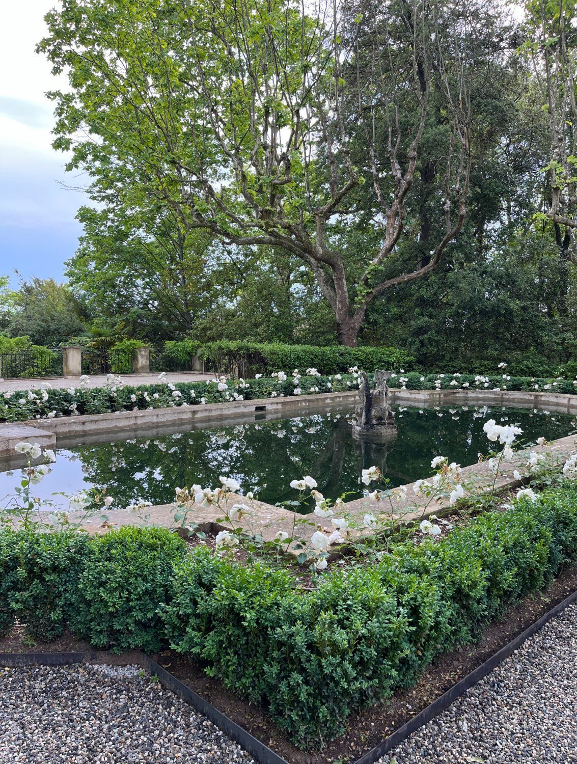 Bastide avec parc, piscine, tennis et bassins