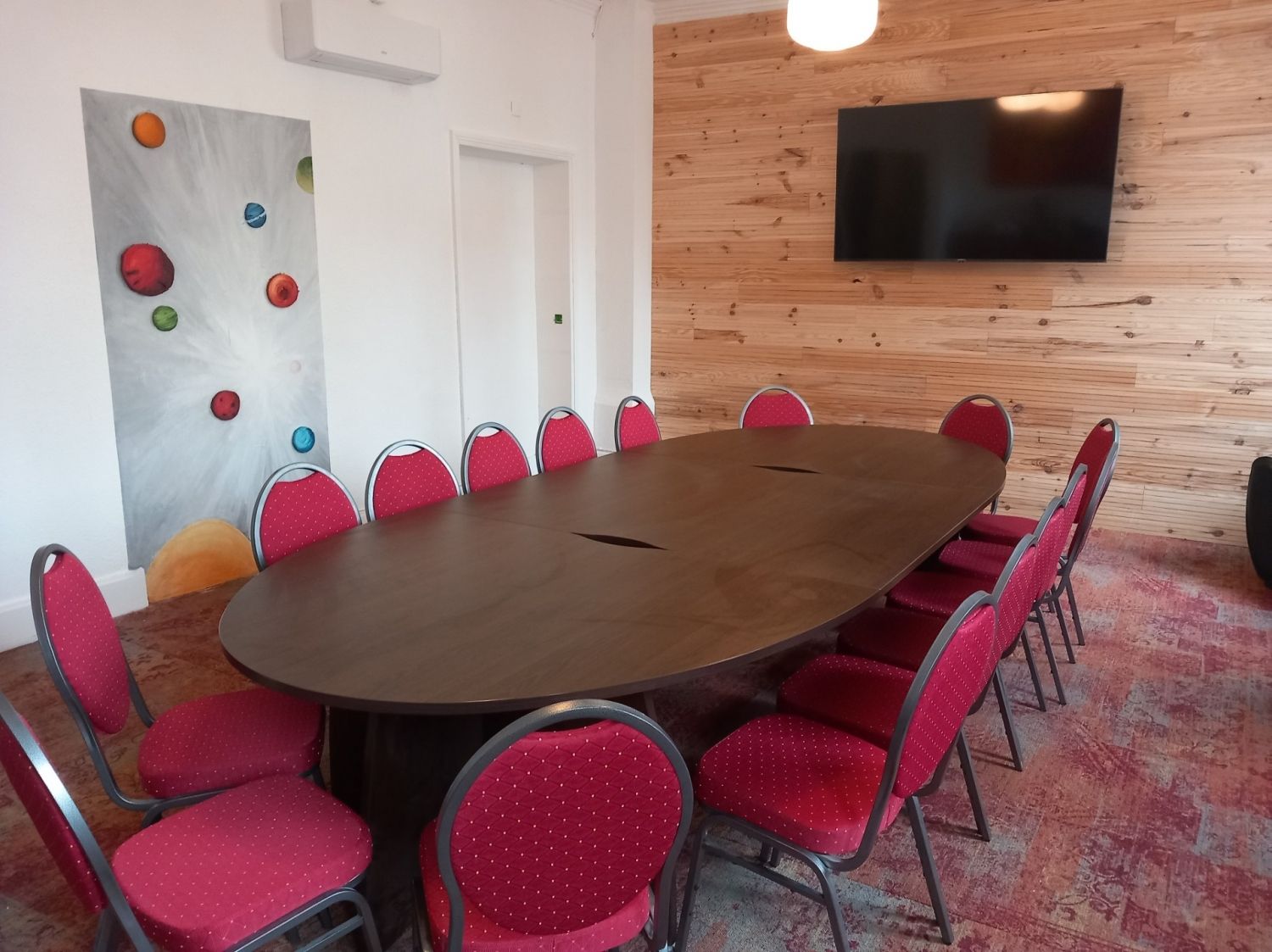 Salle de réunion, repas privés