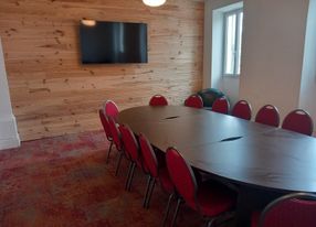 Meeting room, private meals