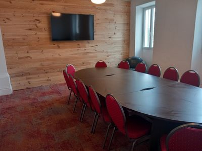 Salle de réunion, repas privés