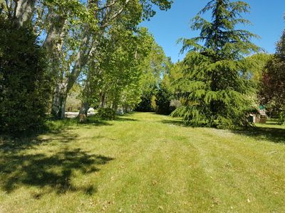 Bastide with swimming pool and large park