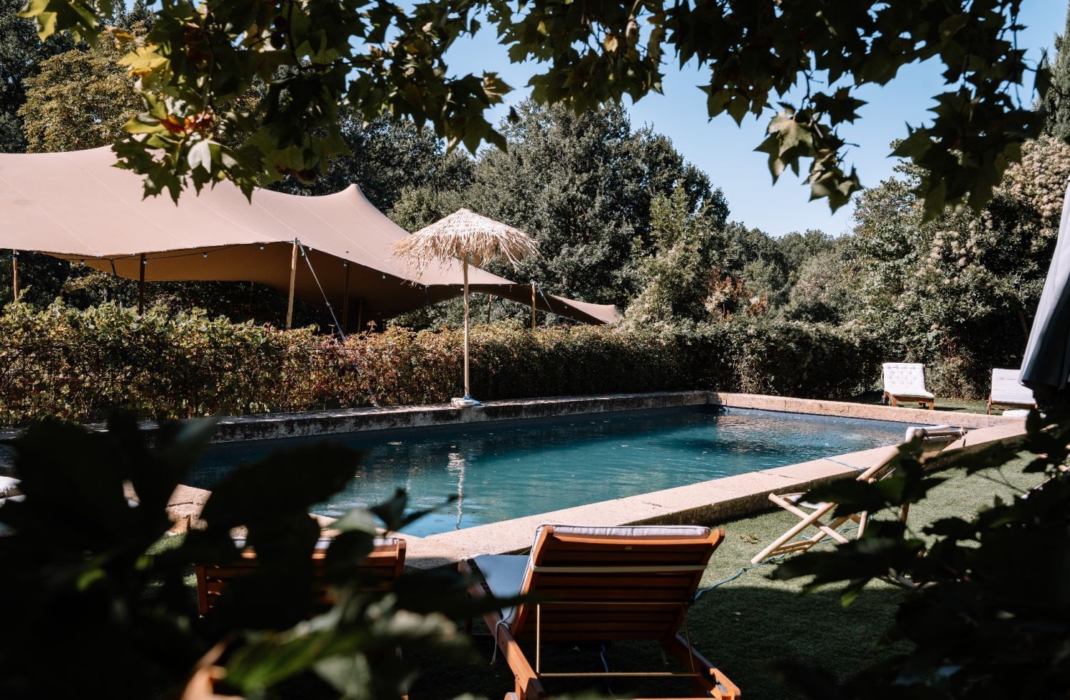 Prieuré médiéval en Provence