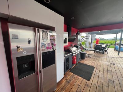 Large 300 m² terrace with swimming pool and open view