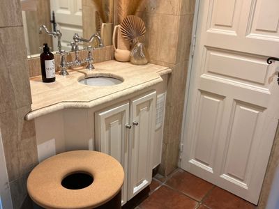 Superb garden restaurant in the heart of Saint Tropez