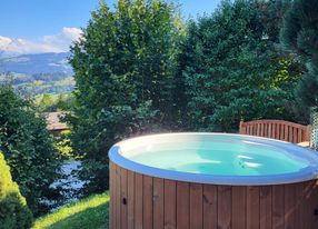 Chalet with Mont-Blanc balcony