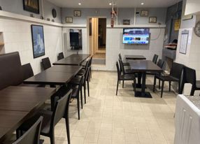 Equipped restaurant room