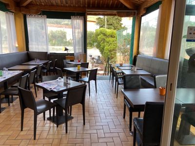 Equipped restaurant room