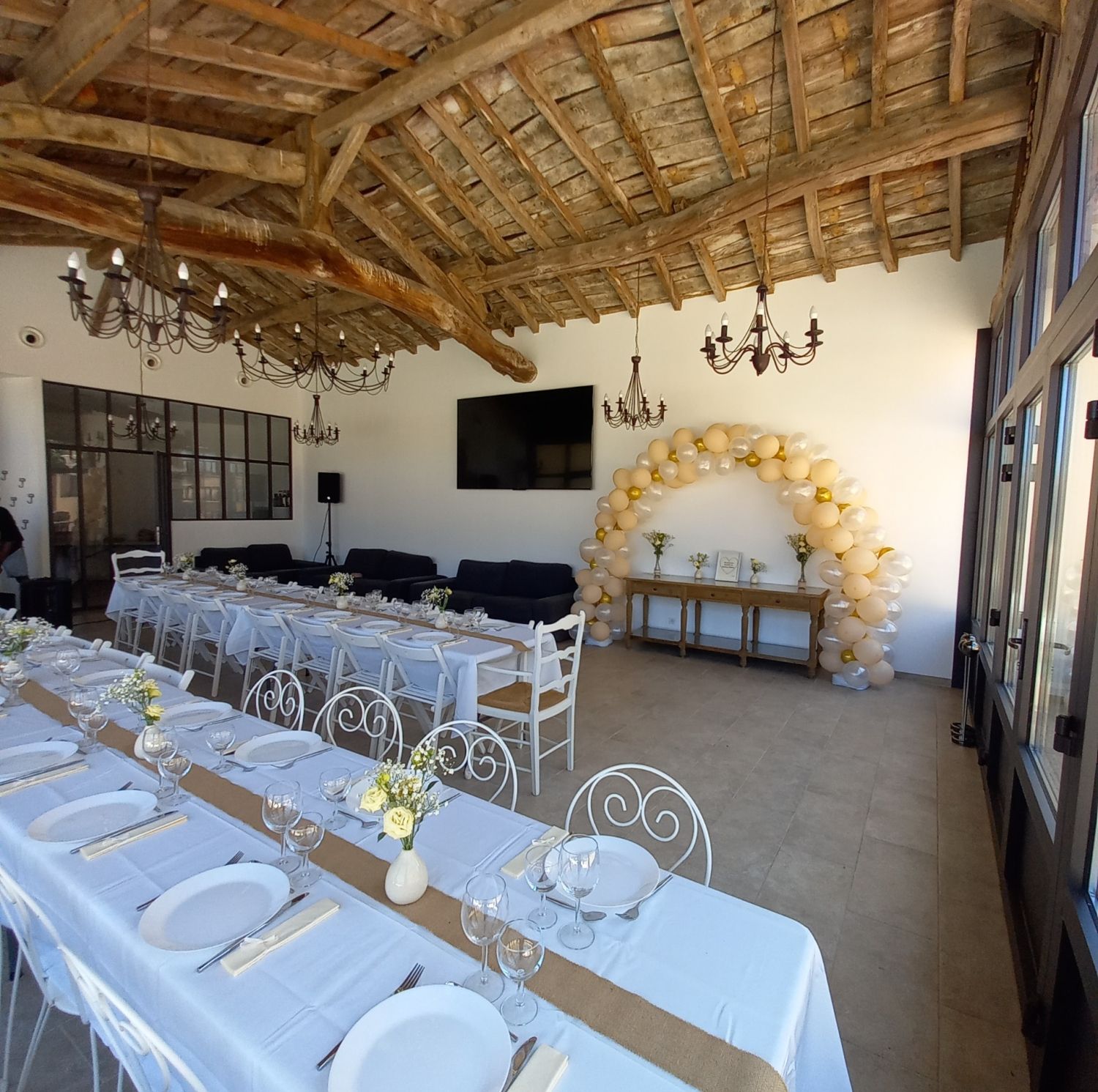 Reception room for 30 people