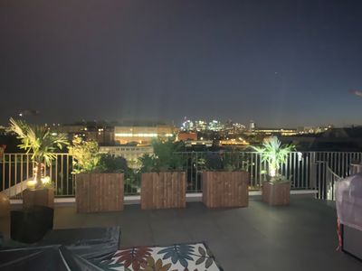 Rooftop 80 m² et belle vue sur la défense et Sacré Coeur
