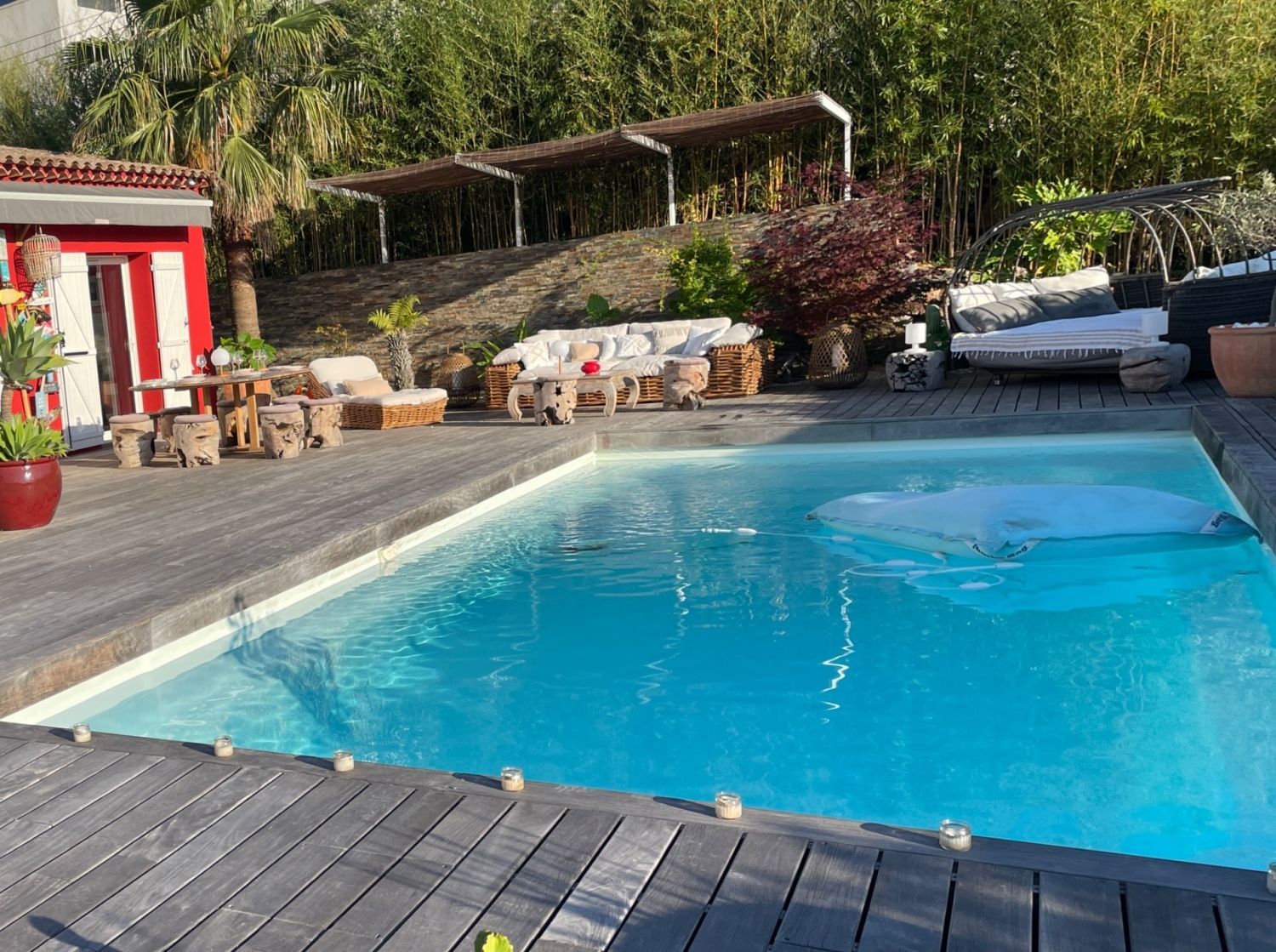 Petite hacienda avec piscine