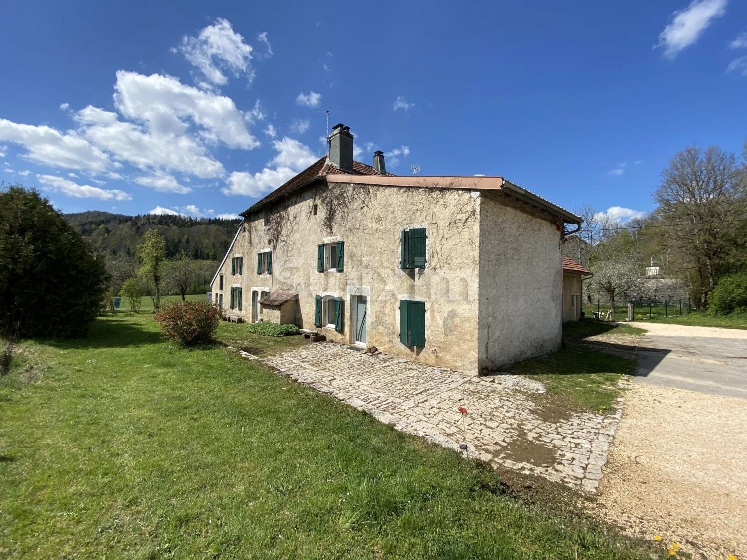 Traditional french farm house 1779 with stunning countryside views