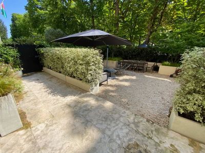 Duplex Apartment with Private Garden near Ranelagh for Events