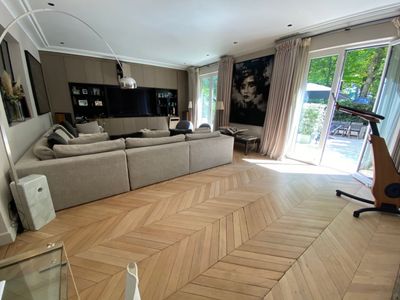 Duplex Apartment with Private Garden near Ranelagh for Events