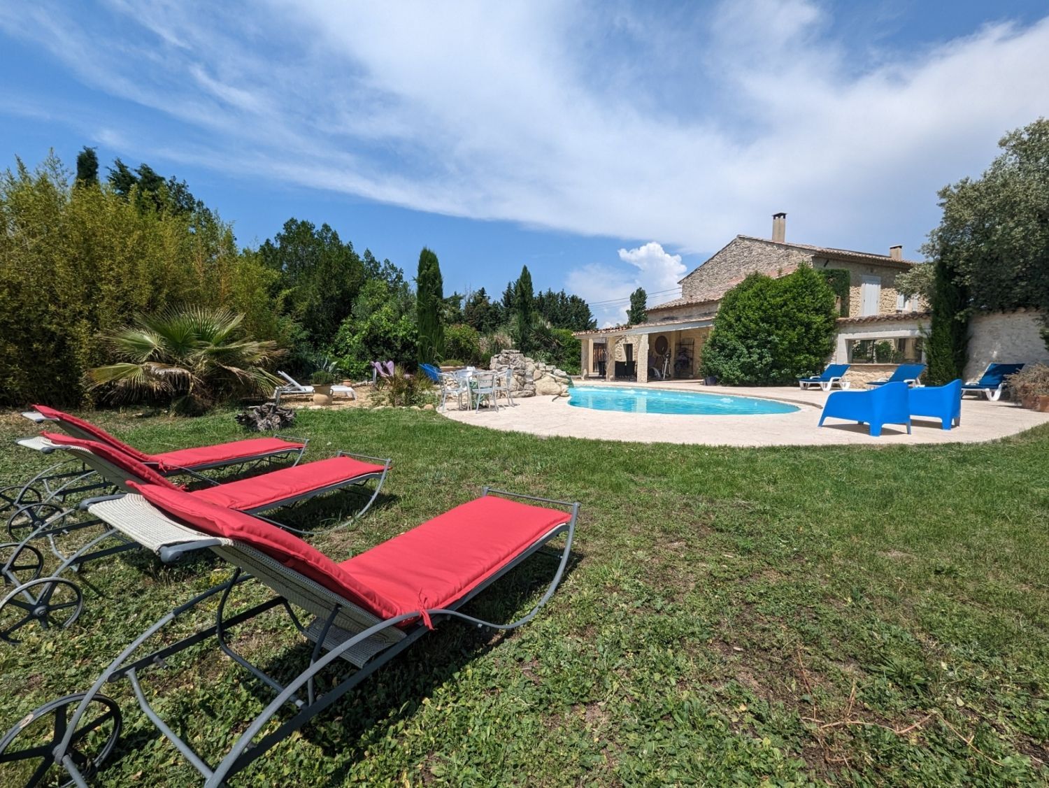 Mas with swimming pool in Luberon