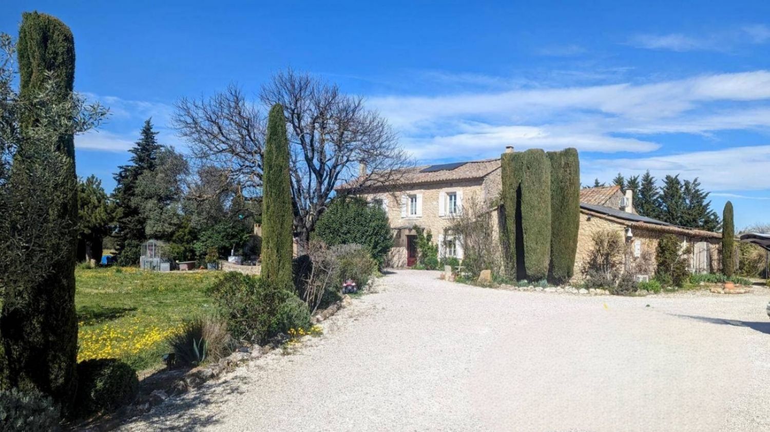 Mas with swimming pool in Luberon