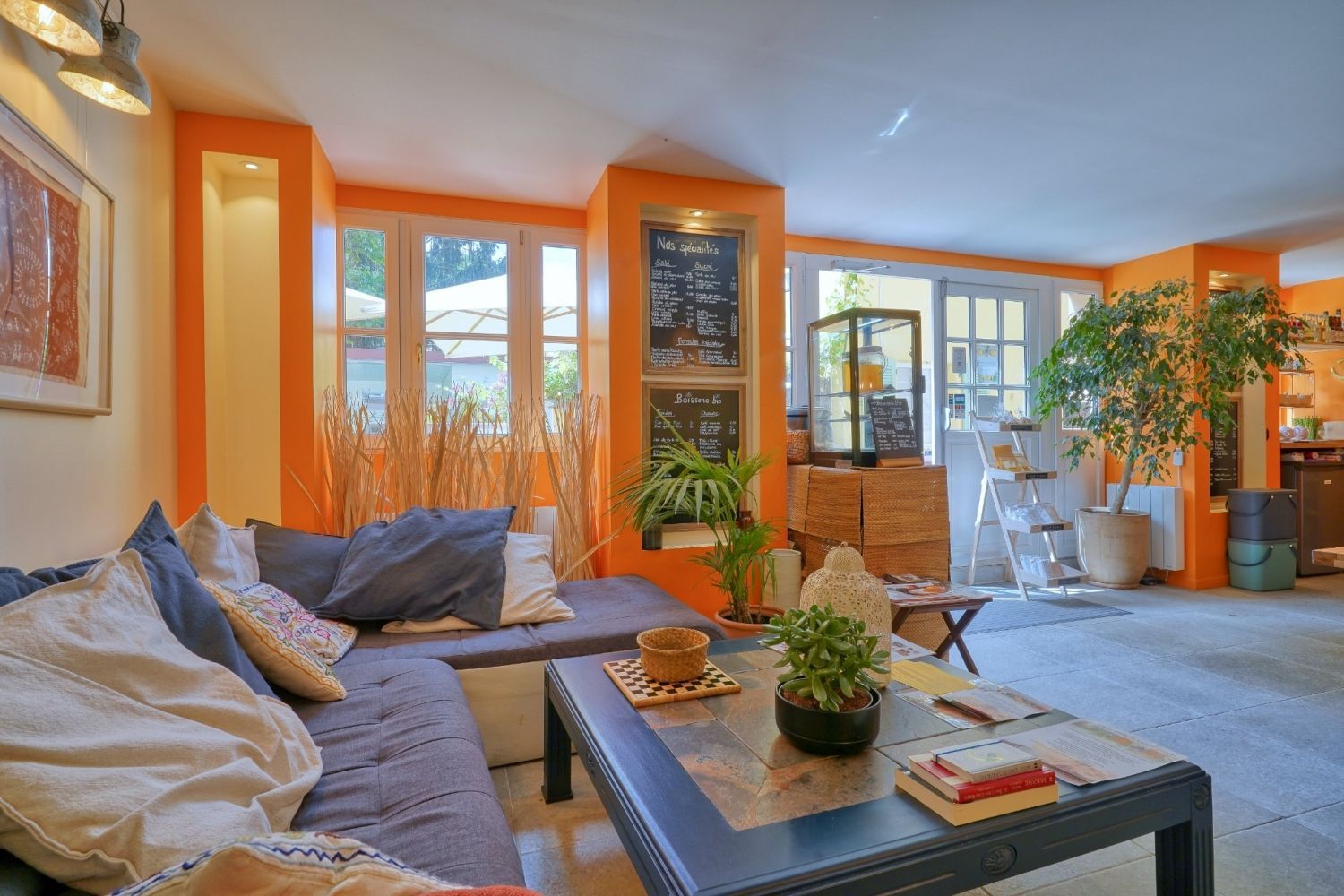 Tea room 53 m²